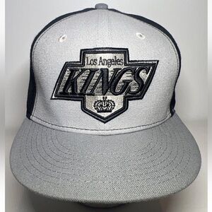 New Era Los Angeles Kings Team Embroidered Black Gray hat cap Snapback NHL